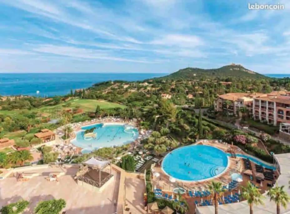 Village Cap Esterel, Piscine, Plage Saint-Raphael  Luaran gambar