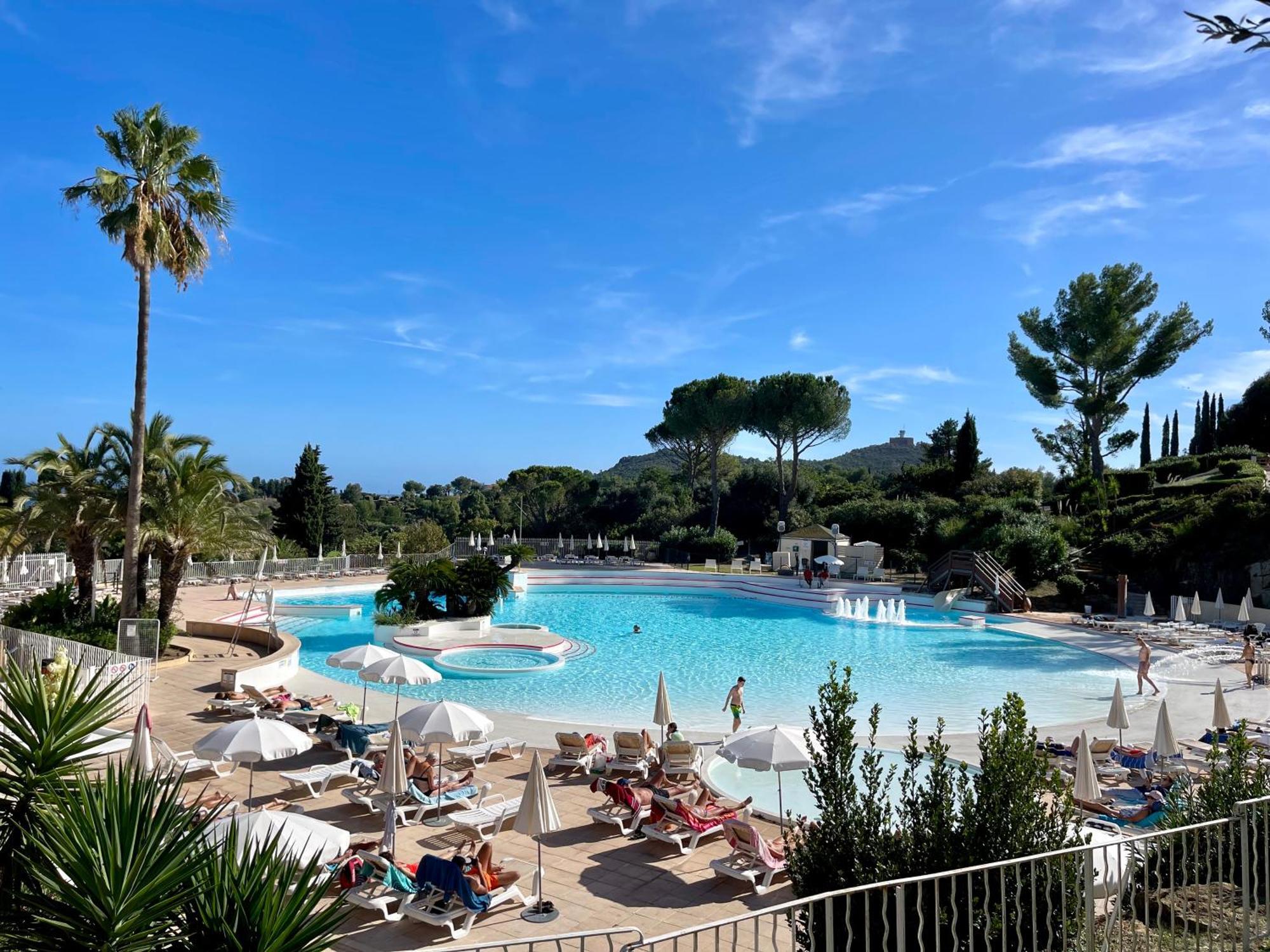 Village Cap Esterel, Piscine, Plage Saint-Raphael  Luaran gambar